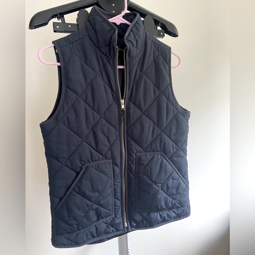 J Crew Navy Quilted Vest (preppy, teacher)